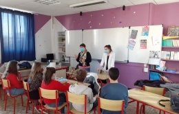 Justine Brunet, infirmière et Chantal Poirier, Aide Soignante (EHPAD Saint Laurent - Gorron)