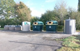 Parking salle communale à Saint Loup du Gast