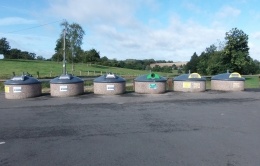 Parking salle communale à Couesmes-Vaucé