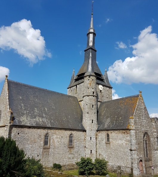 L'&eacute;glise de Brec&eacute;, class&eacute;e Monument historique