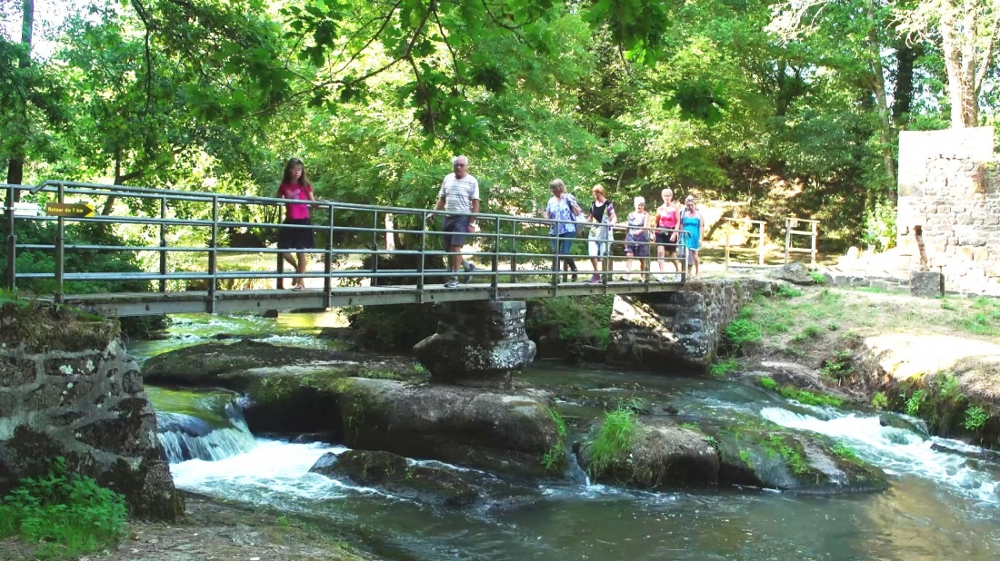 Le Saut au Loup &agrave; Brec&eacute;