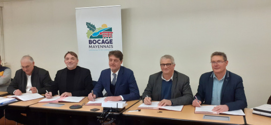 Guy M&eacute;nard, Vincent Saulnier, Arnaud Benoit, Bruno Lestas, Jean-Marc Allain