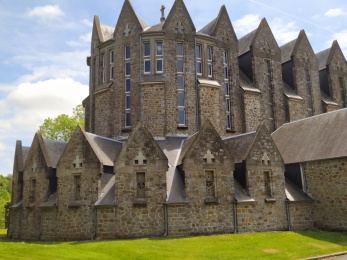 Chapelle des Oblats &agrave; Pontmain